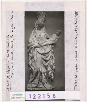 Wien, Stephansdom: Primglöckleintor, Madonna