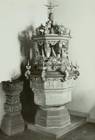 Taufstein, Uder
