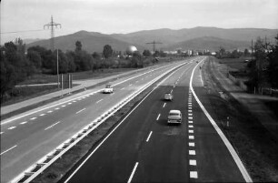 Freiburg: Autobahnzubringer Mitte, von der Lehener Brücke, Zustand 1969