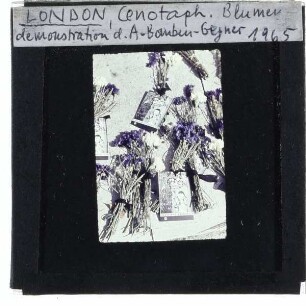 London, Demonstration gegen die Atombombe 1965