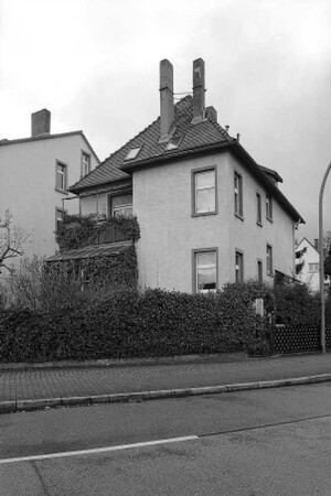 Hanau, Bruchköbeler Landstraße 64