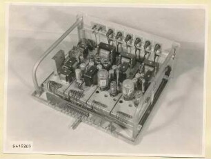 10-kW-Fernsehsender Schrank B1 Einschub Steuersender Stromversorgung, Foto 1954