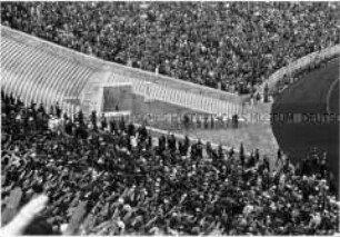 Eröffnungsfeier der Olympischen Sommerspiele im Olympia-Stadion