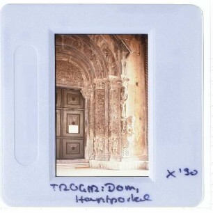 Trogir, Kathedrale hl. Laurentius : Detailansicht Hauptportal