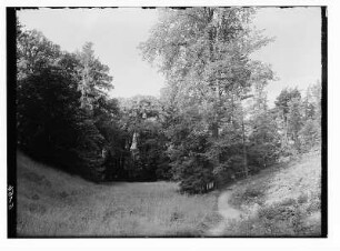 Meißen-Siebeneichen. Schloss Siebeneichen. Blick gegen "Engländerei"