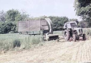 Aufsammelschneidgebläse ASG 150/520 im Einsatz