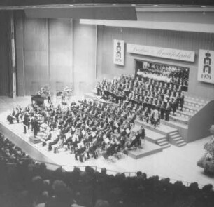Konzertante Aufführung des "Parsifal" von Richard Wagner mit Solisten, Dresdner Philharmonie und Philharmonischem Chor Dresden unter Leitung von Herbert Kegel im Rahmen der Dresdner Musikfestspiele. Kulturpalast Dresden, 19.05.1979