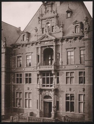 Das Landeshaus, Danzig: Ansicht Mittelbau (aus: Architektonische Studien-Blätter Serie 1 No. 81, 1889)
