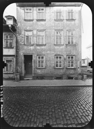 Erfurt-Altstadt, Fischersand. Wohnhaus. Straßenfront