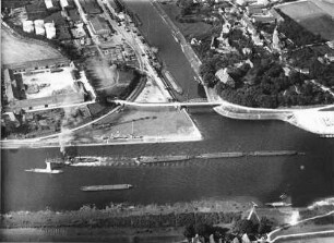 Gröba bei Riesa. Hafeneingang