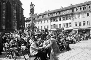 Heidelberg: Beim Konzert einer amerikanischen Musikkapelle auf dem Marktplatz