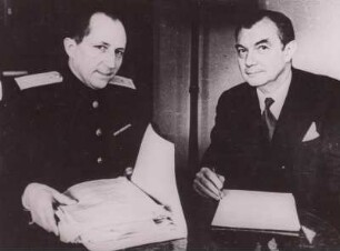 Hauptankläger Roman Andrejewitsch Rudenko (UdSSR) und Robert H. Jackson (USA)