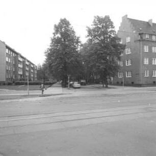 Cottbus-Ströbitz, Friedrich-Engels-Straße. Blick von der Berliner Straße