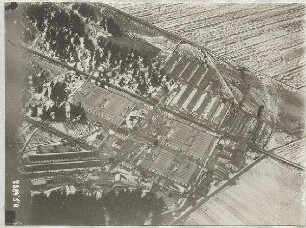Fabrikneubau östlich Dachau (700 m)