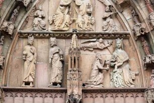 Westportal — Marienkrönung und Anbetung durch die Heiligen Drei Könige — Anbetung durch die Heiligen Drei Könige