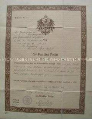 Reisepass für den Leutnant d. R. Johannes Paul, ausgestellt von der Kaiserlichen Gesandtschaft des Deutschen Reiches in Stockholm am 26. Okt. 1918; 1918-1919