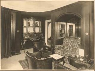Wohnung. Inneneinrichtung: Wohnsalon