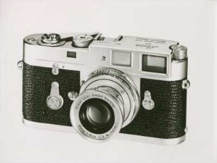 Sucherkamera "Leica M2" mit Objektiv "Elmar" der Ernst Leitz GmbH