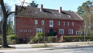 Potsdam, August-Bebel-Straße 10 & 11