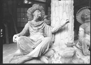 Potsdam, Chinesisches Haus, Figuren, Blick auf Gruppe der Kaffeetrinker, Detail.