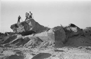 Sprengung der Bunker auf dem Rennbuckel in der Nordweststadt.