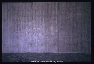 GOTT IST ALLMÄCHTIG!