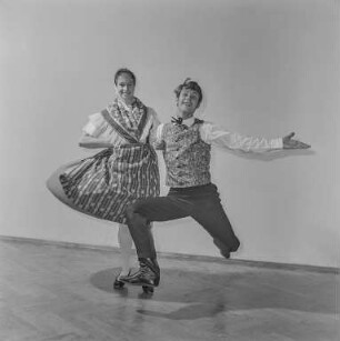 Tanzpaar Ensemble