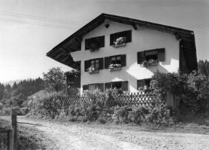 Wohnhaus (wahrscheinlich im Allgäu)