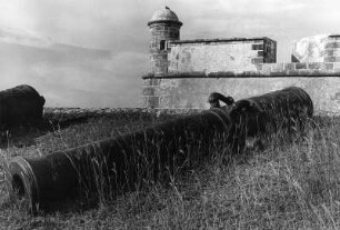 Kuba 1981. Festung del Morro, über der Bucht von Santiago de Cuba