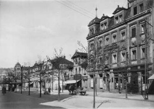 Ansicht mit Wohn- und Geschäftshaus (Nr. 17, Conditorei & Café Lehmann)