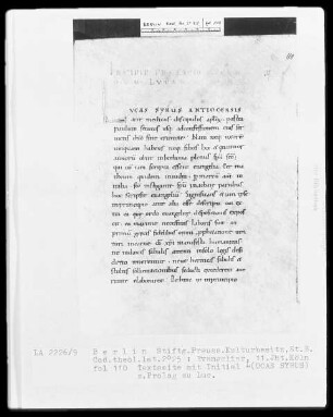 Evangeliar — Initiale L(UCAS SYRUS), Folio 110recto