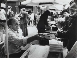 Hermann Kant : Aufnahme anlässlich der 19. Arbeiterfestspiele der DDR 1982 im Bezirk Neubrandenburg