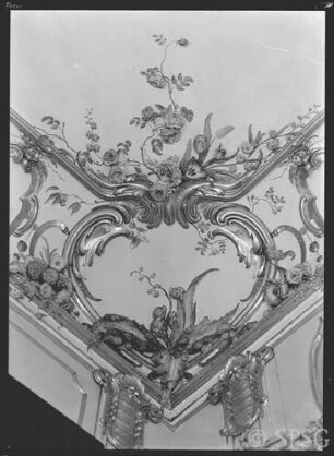 Potsdam, Stadtschloss, Schreibkabinett Friedrich II., R.: 8, Eckornament der Decke.