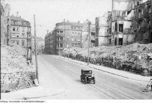 Dresden, Hoyerswerdaer Straße, Blick nach Nordnordwest zur Bautzner Straße, 20. Juli 1946