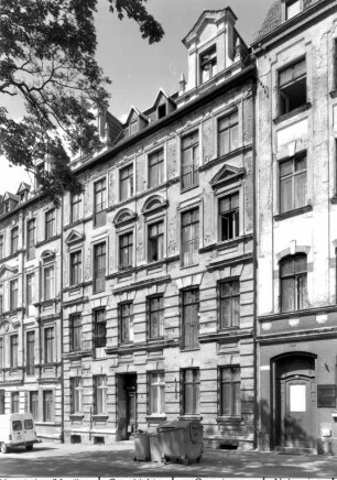 Görlitz-Altstadt, Bahnhofstraße 15. Wohnhaus (E. 19. Jh.). Straßenansicht
