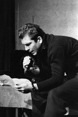Szenenbilder aus "Die Illegalen", Drama von Günther Weisenborn. Kammerspiele (Deutsches Theater) Berlin, 20.04.1961