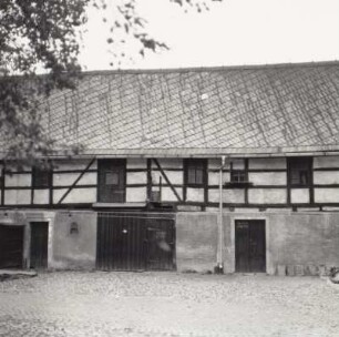 Nebengebäude, Krögis
