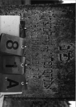 Grabstein 81 A (Detailaufnahme 1)