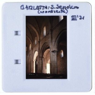 Barletta, Basilika St. Sepolcro : Innenansicht, Nordseite