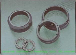 Ringförmige Keramikbauteile im Institut für Materialforschung I (IMF I)