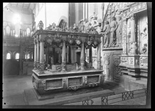Baldachingrab von Graf Ludwig III. von Löwenstein und seiner Gemahlin Anna von Stolberg (Bettlade)