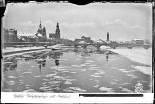 Dresden im Schnee, Katholische Hofkirche, Augustusbrücke und Semperoper