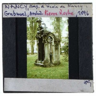 Nancy, Roche, Monument funeraire a Georgette Vierling(Q0)
