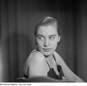 Porträt Pianistin Eva Ander