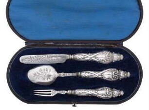 Taufbesteck in Schatulle: Messer, Gabel und Löffel, 2012.B.103 a-d