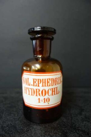 Apothekenstandgefäß aus der Neuendorfer Apotheke