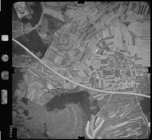Luftbild: Film 4 Bildnr. 136