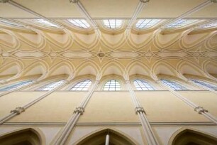 Katholische Kirche Mariä Himmelfahrt und Sankt Johannes der Täufer, Kuttenberg, Sedletz, Tschechische Republik