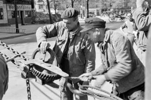 Berlin. Abrissarbeiten am Kaiserplatz