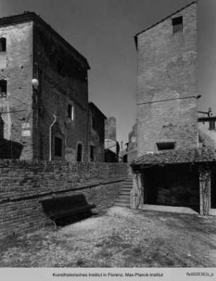 Via del Rivellino, Certaldo